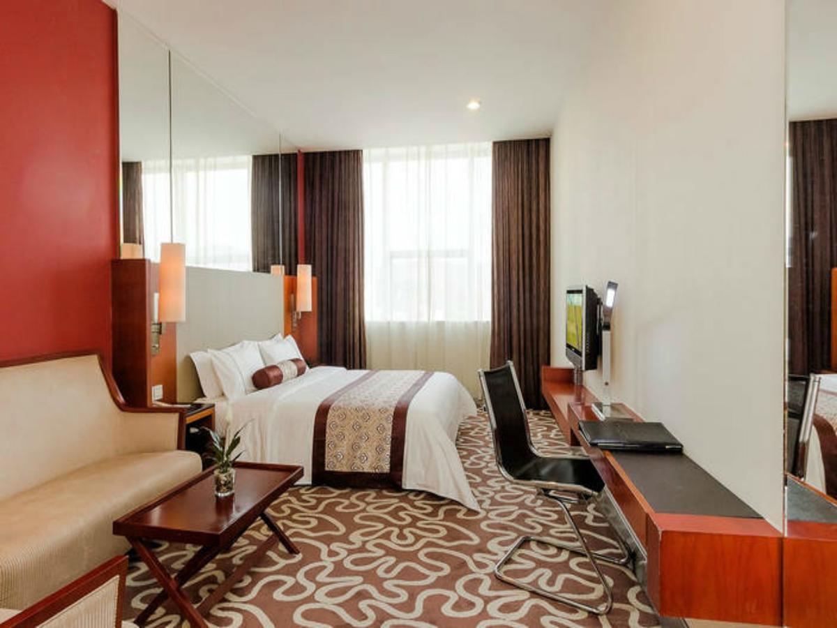 Shenzhen Caa Holy Sun Hotel, Luohu Railway Station Экстерьер фото